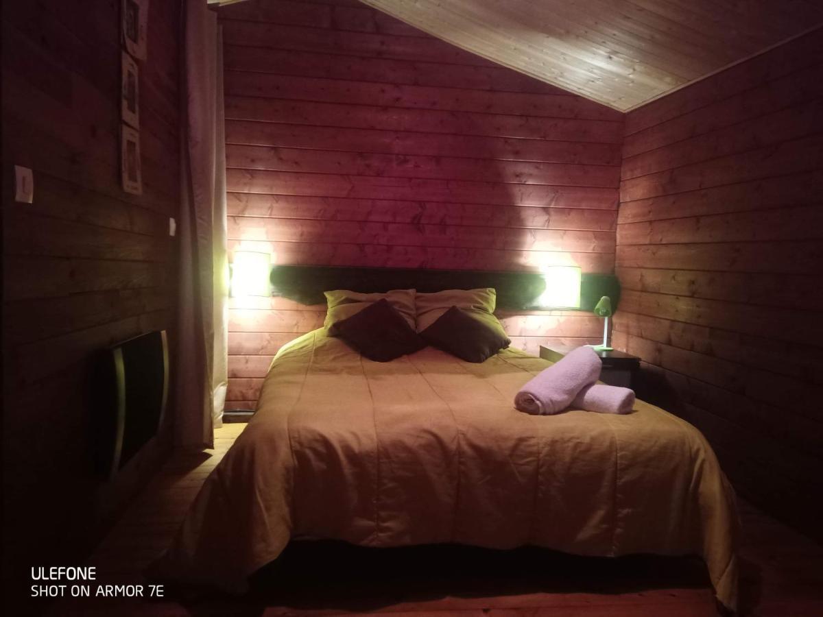 "Le Maloya" Chalets Independants -Chambre Balneo - Relais Motards Lacaune Exterior foto
