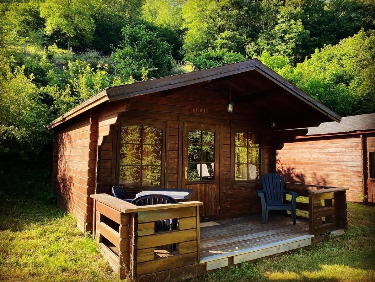 "Le Maloya" Chalets Independants -Chambre Balneo - Relais Motards Lacaune Exterior foto