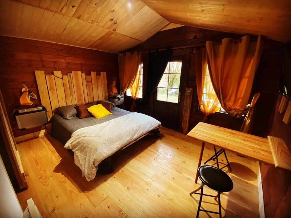 "Le Maloya" Chalets Independants -Chambre Balneo - Relais Motards Lacaune Exterior foto
